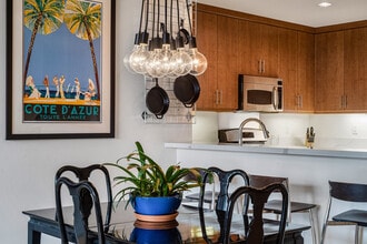 288 3rd St, Unit 404 in Oakland, CA - Building Photo - Building Photo