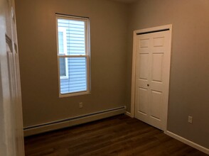 416 S 17th St-Unit -2 in Newark, NJ - Building Photo - Building Photo