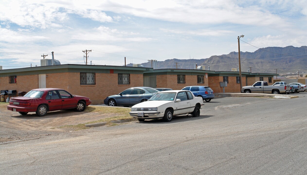 5012-5024 Riley Ct in El Paso, TX - Foto de edificio
