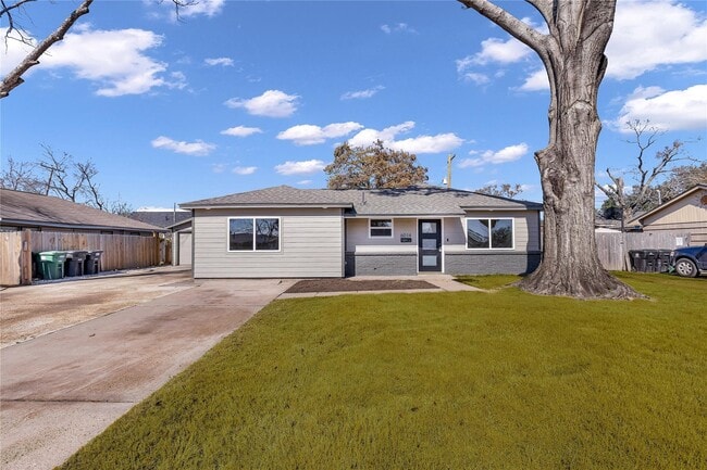 property at 6014 W 43rd St