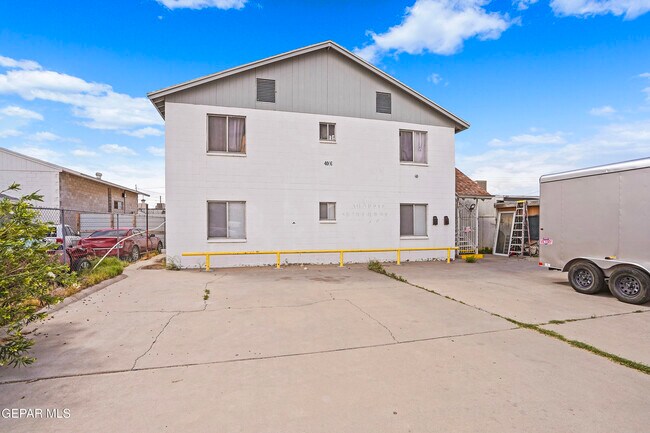 property at 4006 Laredo Ave