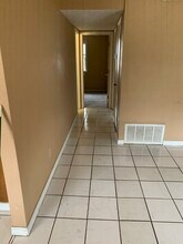 2006 Williams St, Unit 3 in Van Buren, AR - Building Photo - Building Photo