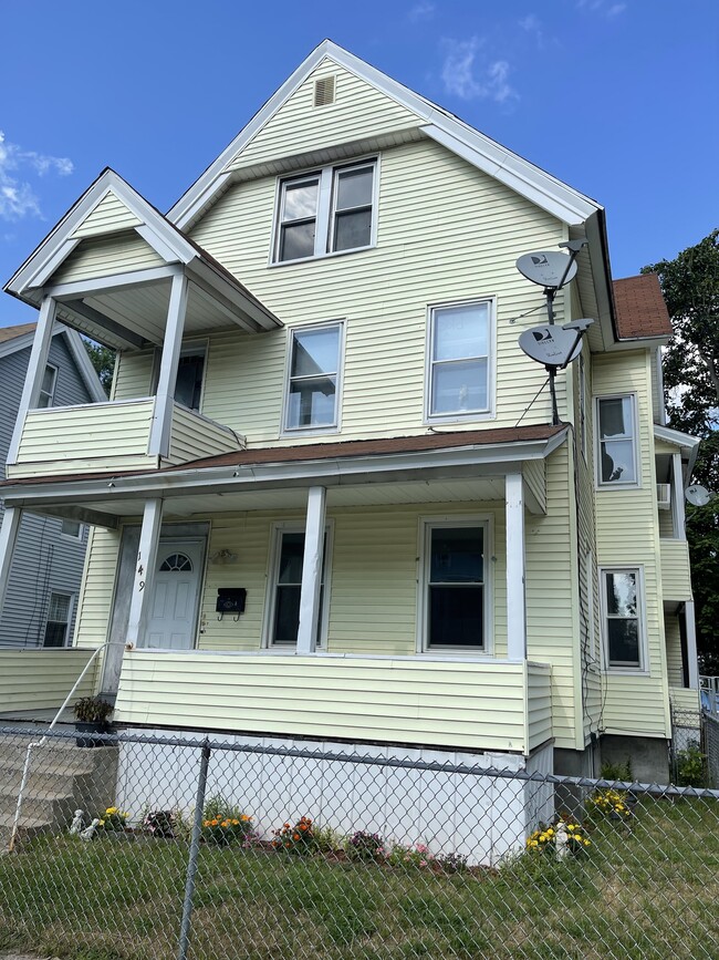 149 Bowles St Rentals in Springfield, MA