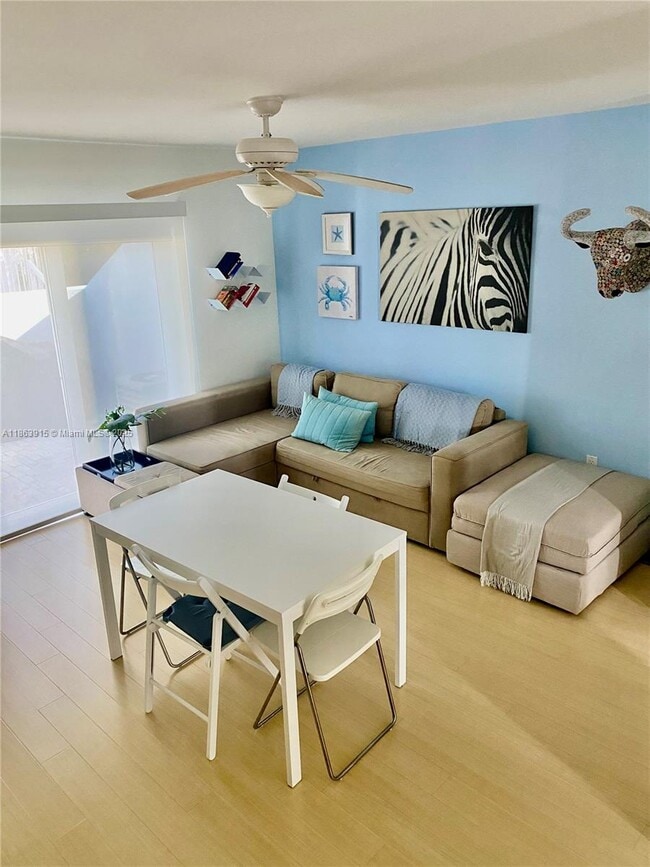 property at 798 Crandon Blvd