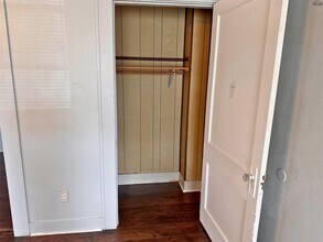 1818 Collins Ave in Wichita Falls, TX - Foto de edificio - Building Photo