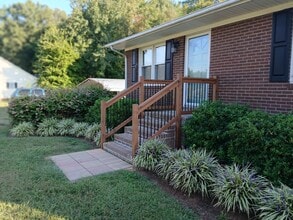 4008 Lebanon Rd in Efland, NC - Building Photo - Building Photo
