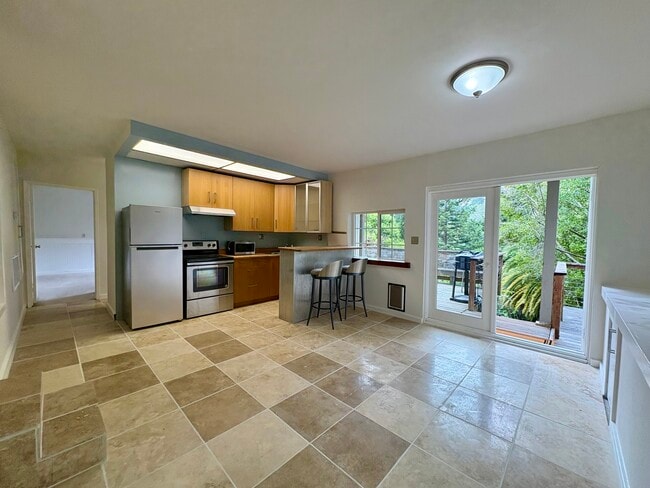 5671 Cabot Dr, Unit Rear Unit