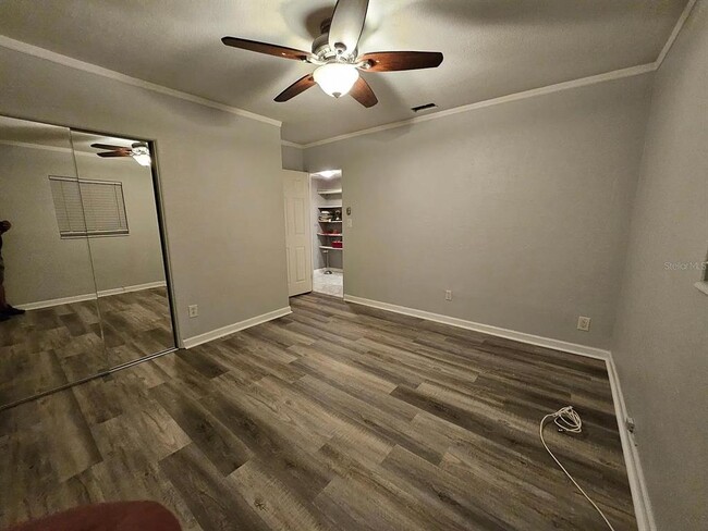 2562 33rd Ave N in St. Petersburg, FL - Building Photo - Building Photo