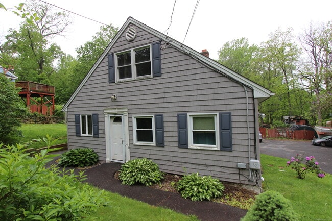 property at 24 Brook St