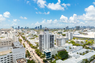 Tower 1800 in Miami Beach, FL - Building Photo - Building Photo