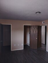 902 Cynthia St in Wilburton, OK - Building Photo - Building Photo