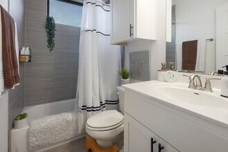 6409 Berkman Dr in Austin, TX - Building Photo - Building Photo