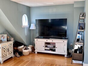 589 E 8th St in Boston, MA - Building Photo - Building Photo