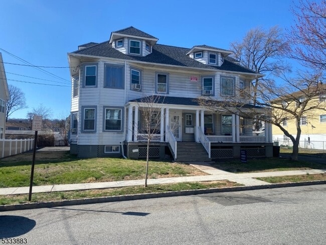 property at 29 High St