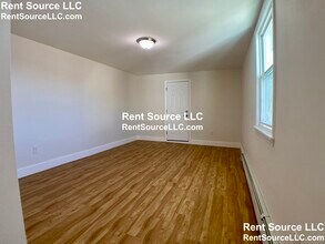 69 Florence St, Unit 3 in Somerville, MA - Building Photo - Building Photo