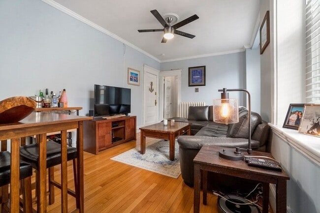 8 Garrison St, Unit 510 in Boston, MA - Building Photo - Building Photo