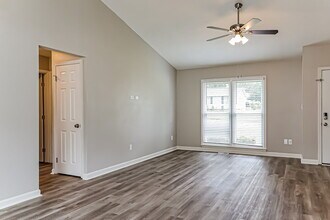 2332 Quartz Ct in Raleigh, NC - Building Photo - Building Photo