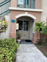 2931 SE 13th Ave-Unit -105 in Homestead, FL - Building Photo - Building Photo