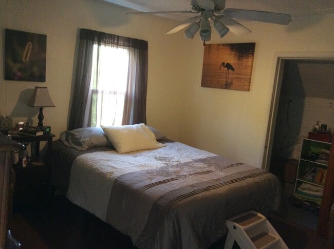 1424 North Ave, Unit 1424 1/2