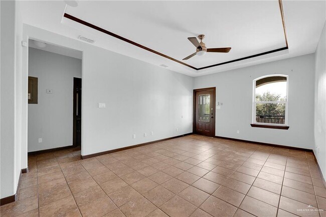801 E Daffodil Ave in McAllen, TX - Building Photo - Building Photo