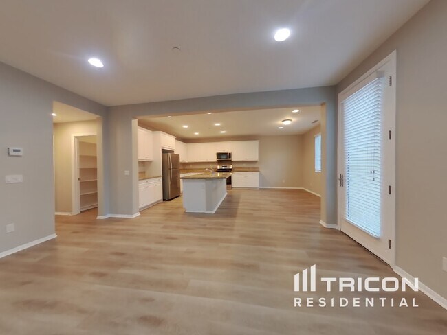 25449 Hibiscus Dr in Corona, CA - Building Photo - Building Photo