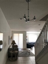 11186 NW 73rd Terrace in Doral, FL - Building Photo - Building Photo