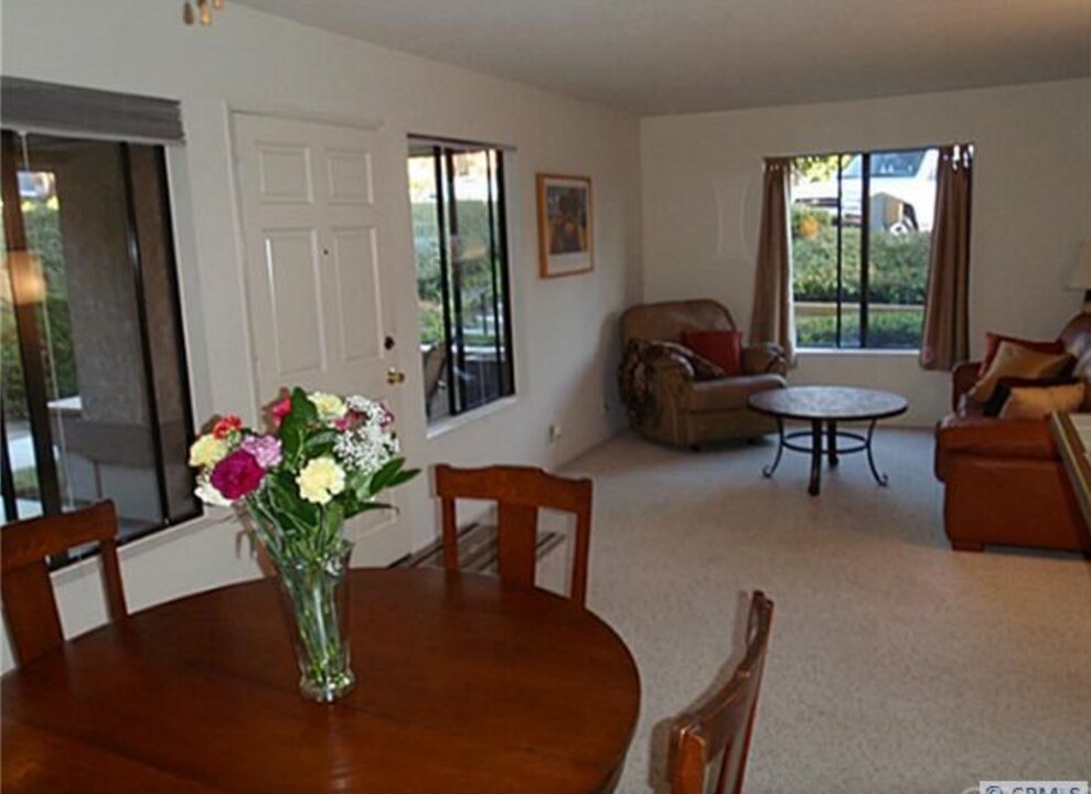 22193 Center Pointe in Lake Forest, CA - Building Photo
