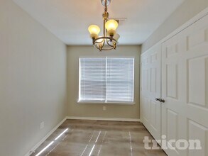 1106 Castleman Dr in Cedar Hill, TX - Building Photo - Building Photo