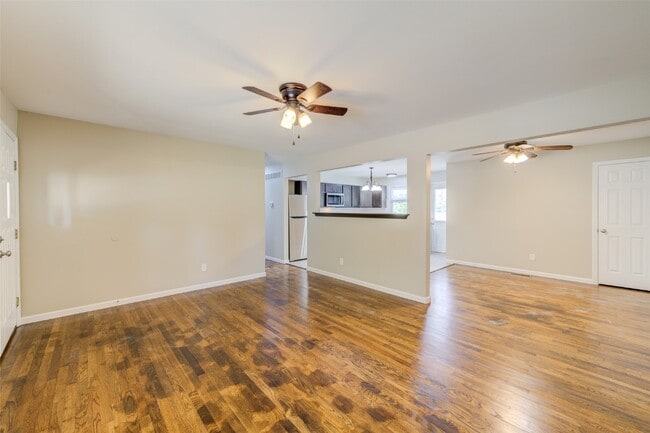 624 S Pam Ave in St. Charles, MO - Building Photo - Building Photo