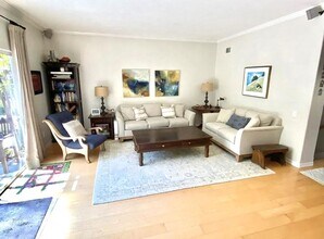 4592 Spanish Oaks Dr in San Luis Obispo, CA - Building Photo - Building Photo