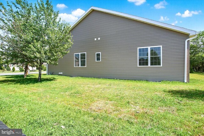 51 Franklin Dr in Mechanicsburg, PA - Building Photo - Building Photo