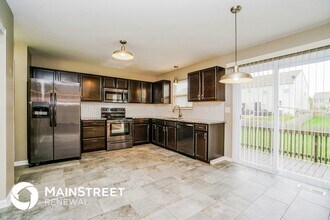 179 Cottonwood Pl in Commercial Point, OH - Building Photo - Building Photo