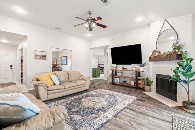 property at 7226 Buchanan Dr