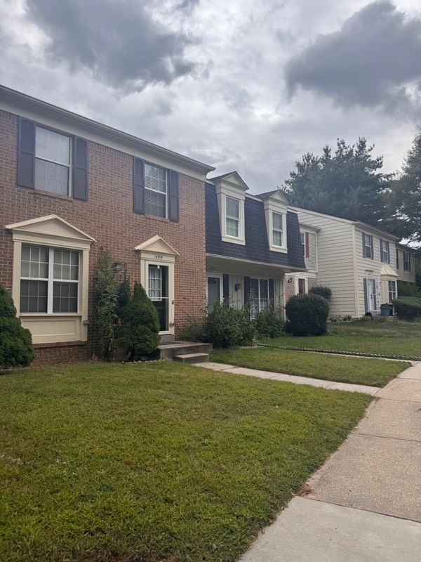 14919 Dinsdale Dr in Silver Spring, MD - Building Photo - Building Photo