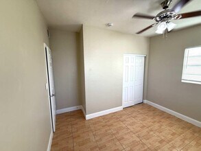 5765 Nottingham Rd in West Palm Beach, FL - Building Photo - Building Photo