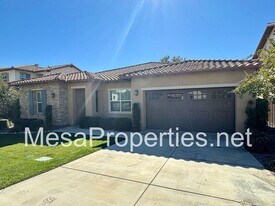 10045 Goldenrod Ct in Rancho Cucamonga, CA - Building Photo
