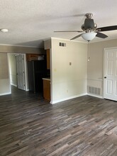 Oakwood Village Apartments in Tupelo, MS - Building Photo - Building Photo