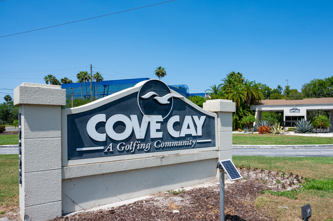 Cove Cay in Clearwater, FL - Building Photo - Building Photo