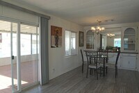 32660 Bloomfield Ave photo'