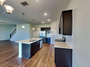 1158 Sky Lks Dr in St. Cloud, FL - Building Photo - Building Photo
