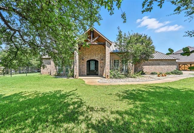 property at 4405 Garden Dr