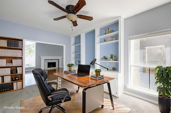 property at 2601 S Broadway St