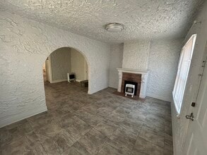 1307 N Lewis Pl, Unit 1307 in Tulsa, OK - Building Photo - Building Photo