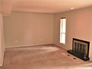 6552 N Meridian Ave in Oklahoma City, OK - Building Photo - Building Photo