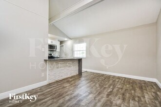 1520 Tivoli Dr in Deltona, FL - Building Photo - Building Photo
