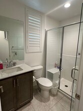 26149 W Park Ave in Loma Linda, CA - Building Photo - Building Photo