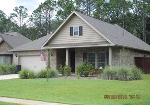 5020 Pretty Way in Panama City, FL - Building Photo