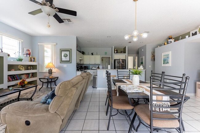 2946 Sunset Vista Blvd in Kissimmee, FL - Building Photo - Building Photo