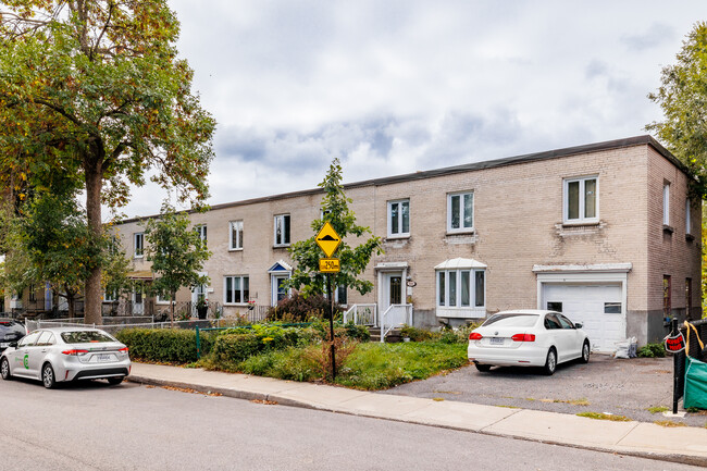 972 De Clifton Av in Montréal, QC - Building Photo - Building Photo