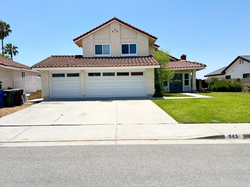 843 Rimrock Cir in Walnut, CA - Building Photo